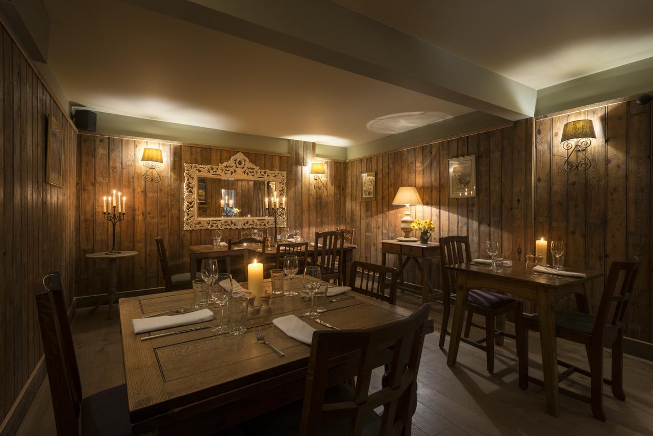 The Hawk Inn 4*