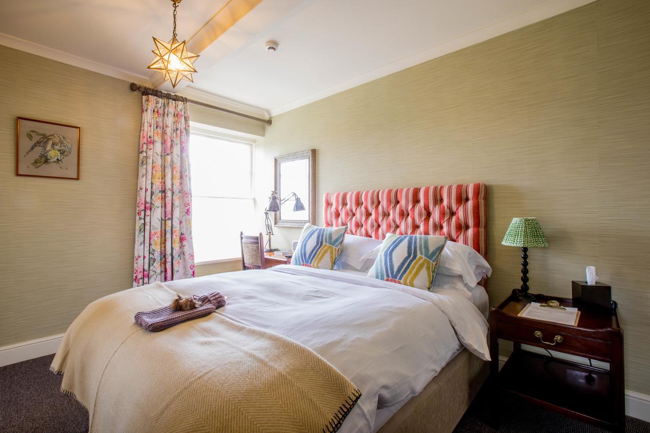 The Hawk Inn 4*